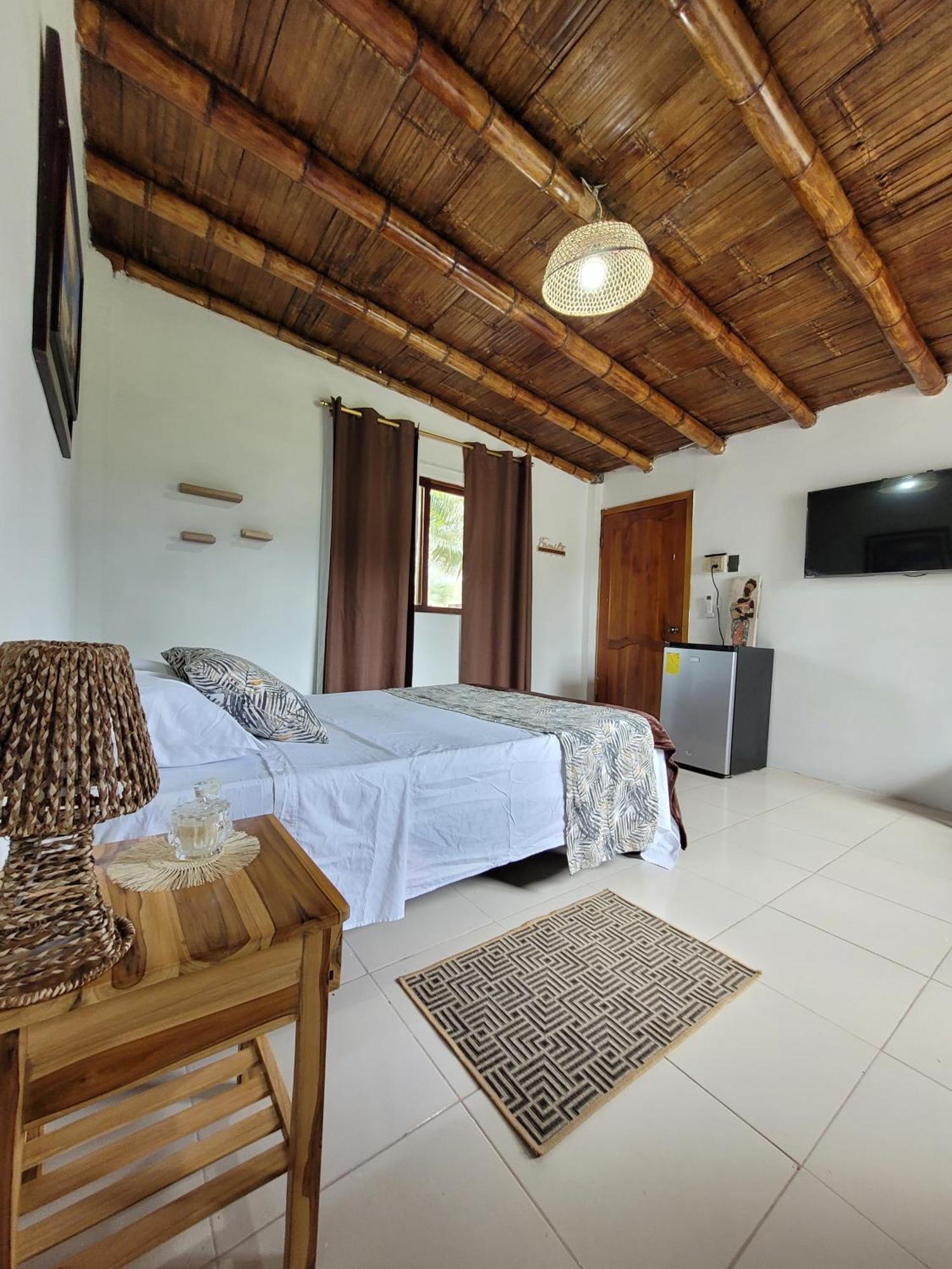 Palmendros Hosteria Montanita Ngoại thất bức ảnh