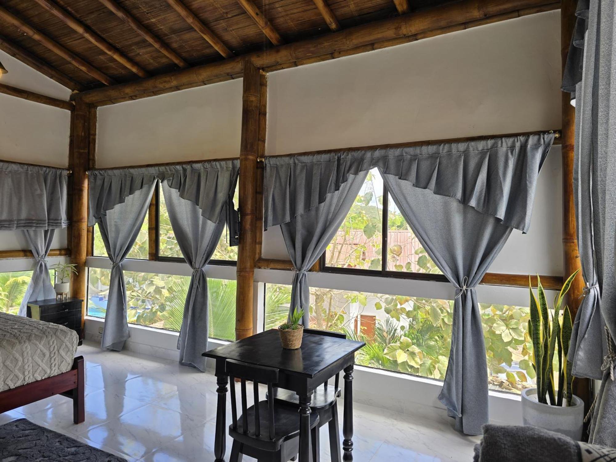 Palmendros Hosteria Montanita Ngoại thất bức ảnh